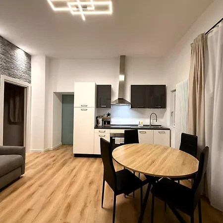 Tara Homes アパート *